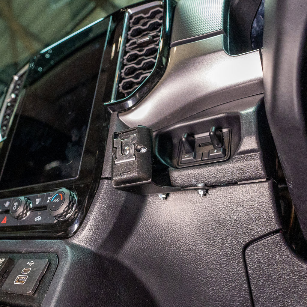 UHF Handpiece Mount for Ford Ranger/Ever