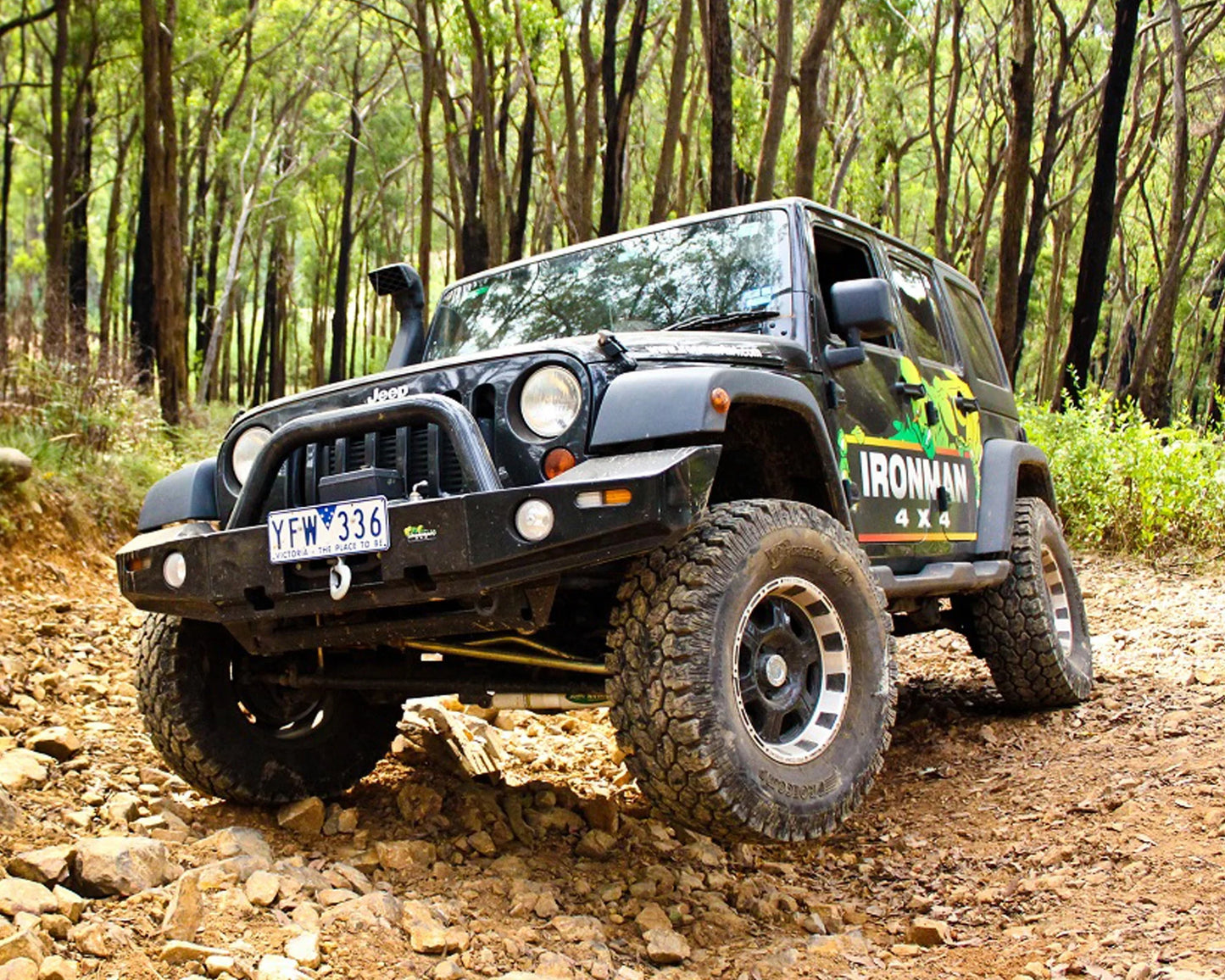 DELUXE BULL BAR - WRANGLER JK (06-18)