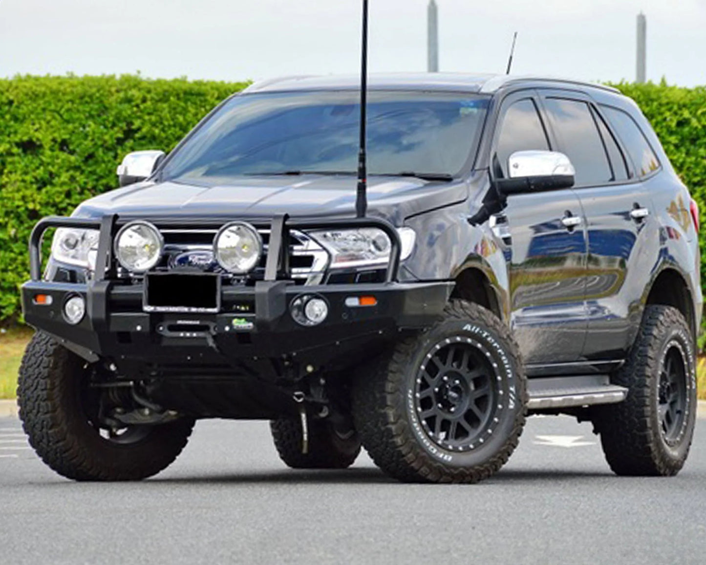 DELUXE BULL BAR - RANGER/EVEREST (15-22)