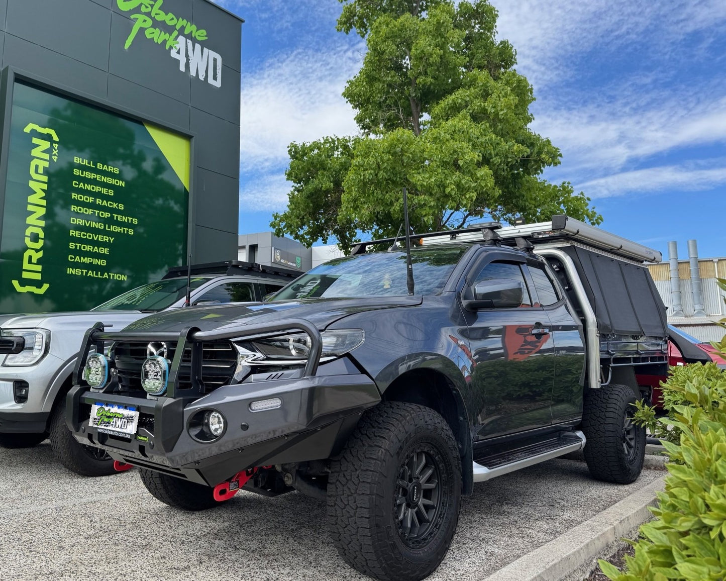 DELUXE BULL BAR - MAZDA BT50 (20-24)