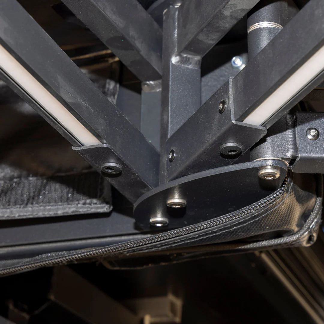XTS 270 Plus Awning 212x20x20 - 32Kg