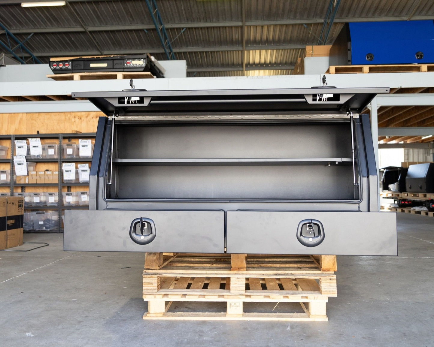 Tradie Toolbox with Drawers 1800L x 860H