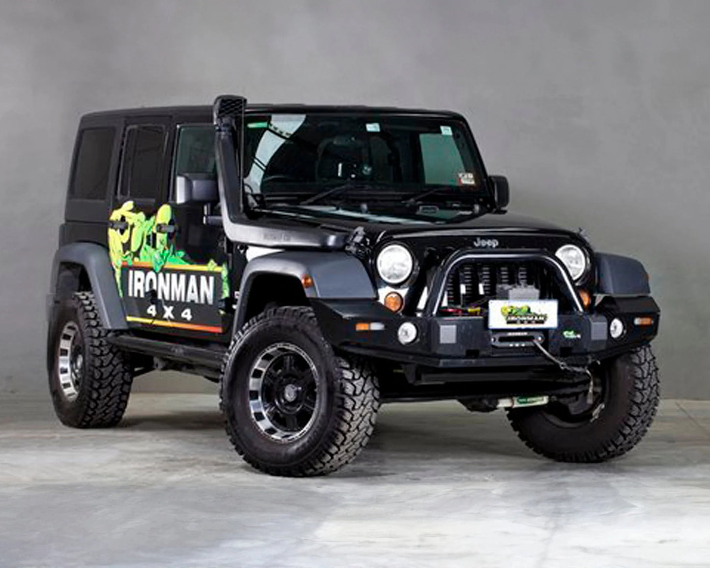 DELUXE BULL BAR - WRANGLER JK (06-18)