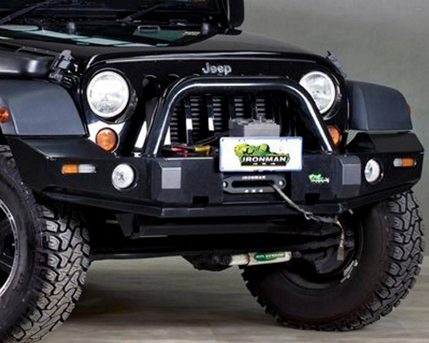 DELUXE BULL BAR - WRANGLER JK (06-18)