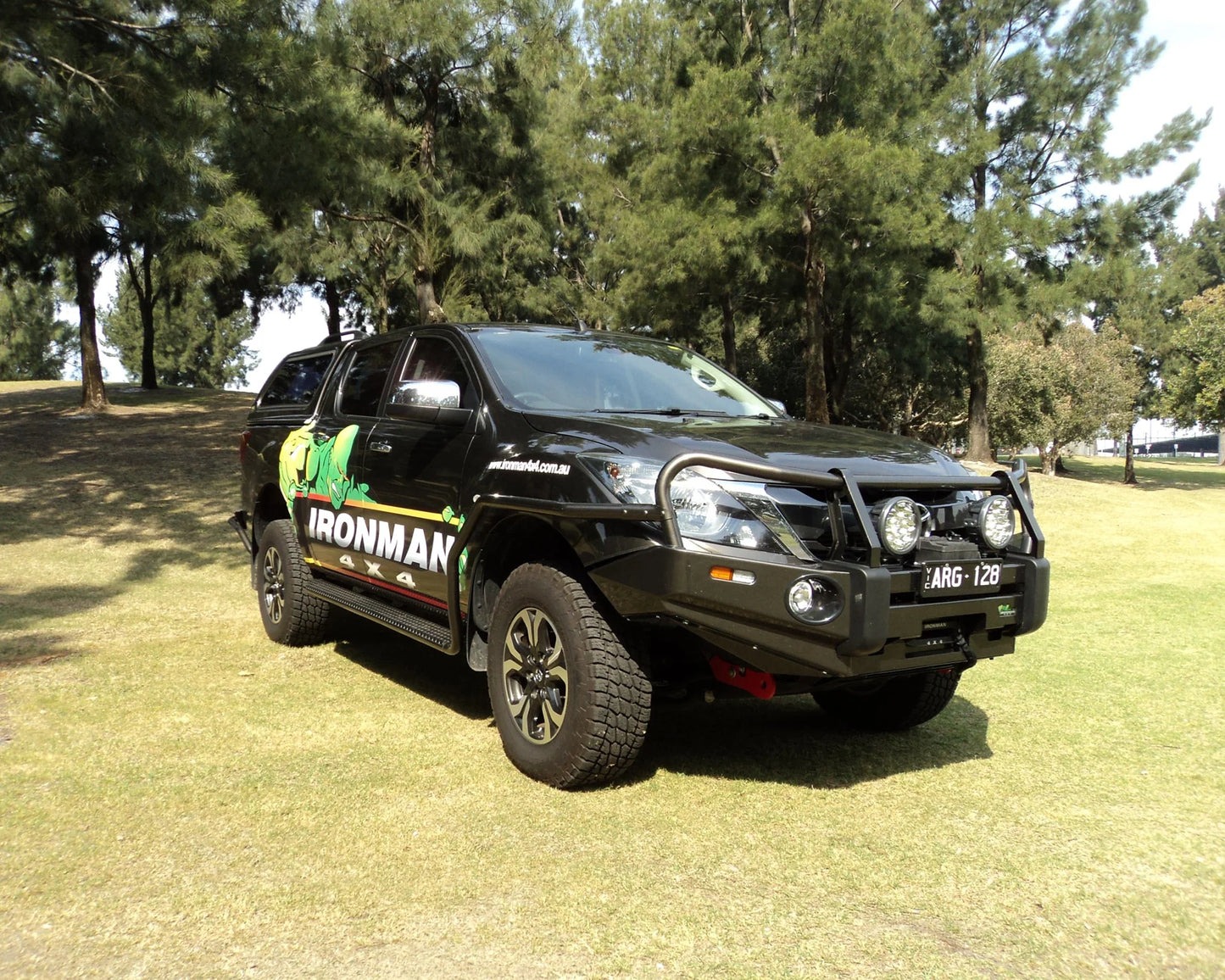 DELUXE BULL BAR - MAZDA BT50 (11-20)