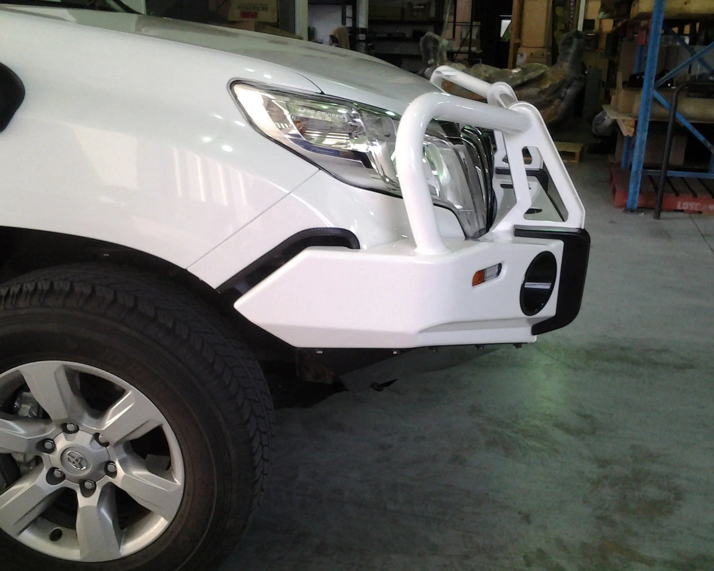 DELUXE BULL BAR - PRADO 150 (13-17)