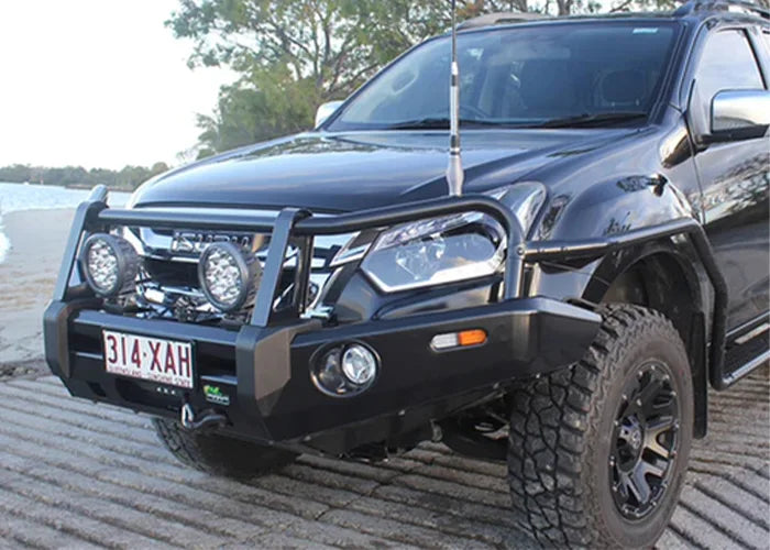 DELUXE BULL BAR - ISUZU MUX (14-17)