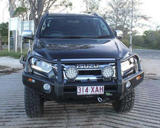 DELUXE BULL BAR - ISUZU DMAX (17-19)