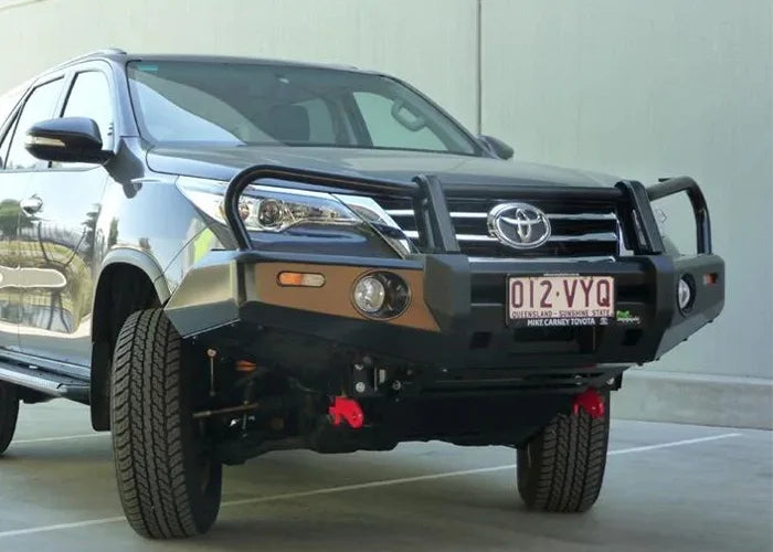 DELUXE BULL BAR - FORTUNER (20-25)