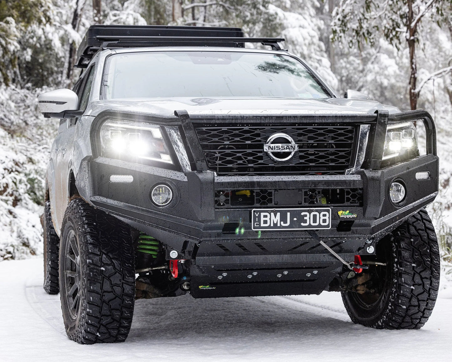 DELUXE BULL BAR - NP300/D23 (21+)