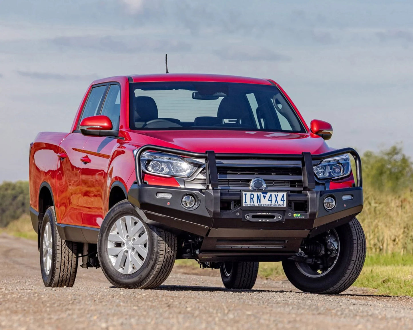 DELUXE BULL BAR - SSANGYONG MUSSO (22+)