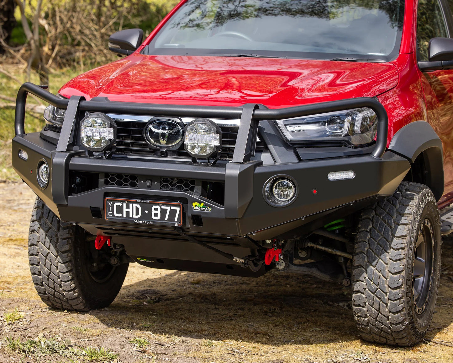DELUXE BULL BAR - N80 HILUX ROGUE (22+)