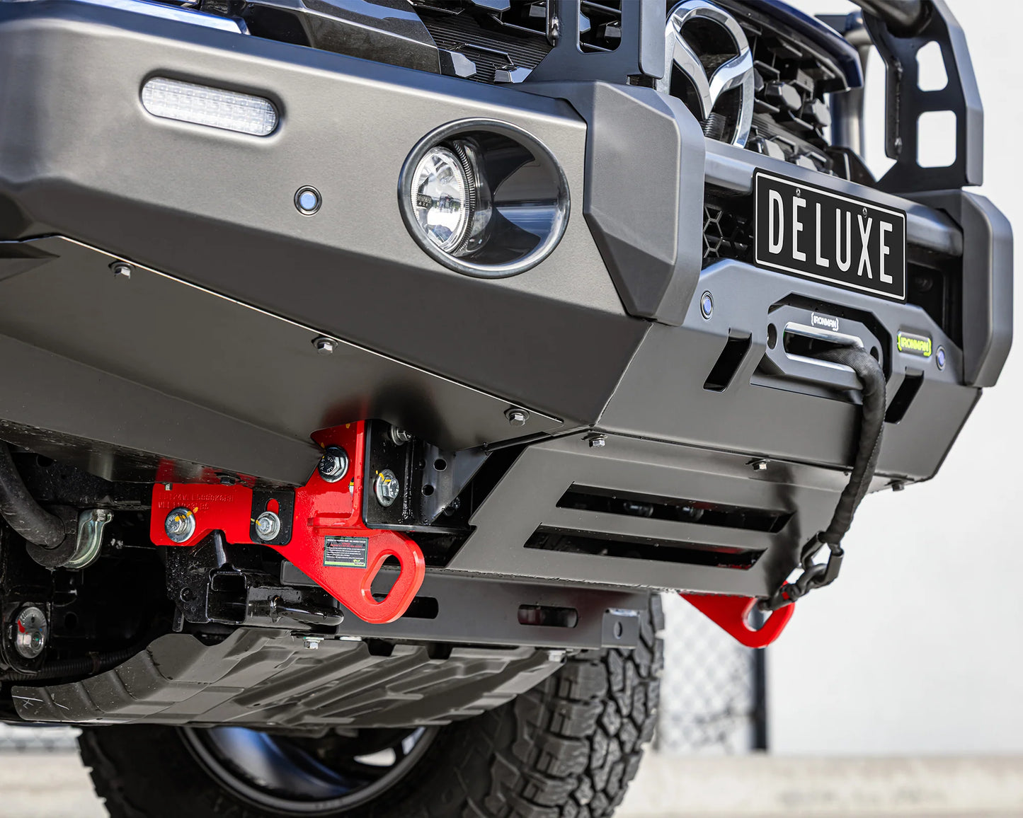 DELUXE BULL BAR - MAZDA BT50 (25+)