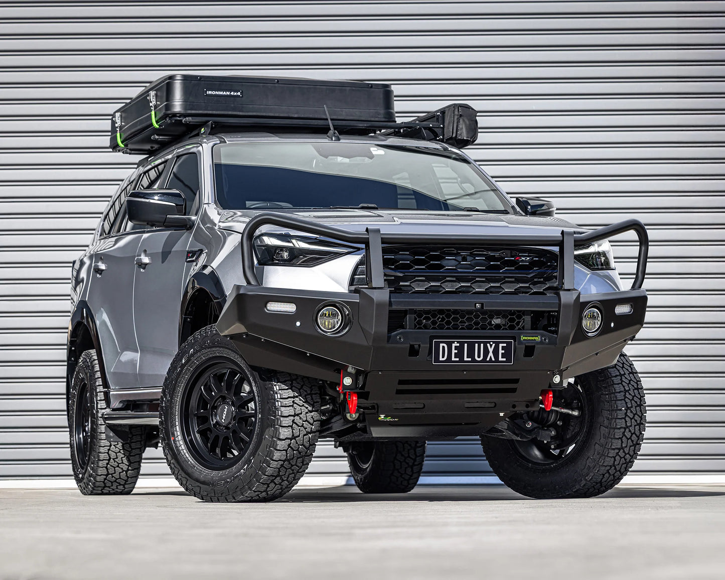 DELUXE BULL BAR - ISUZU MUX (25+)