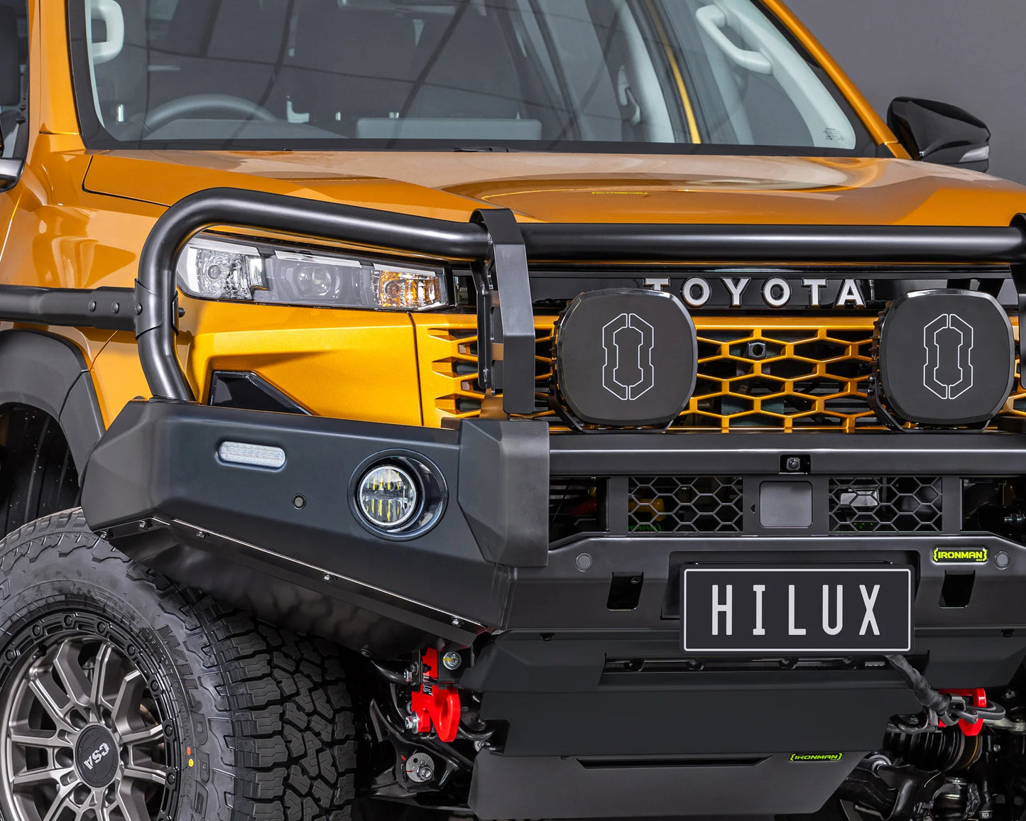 DELUXE BULL BAR - HILUX N90 (26+)