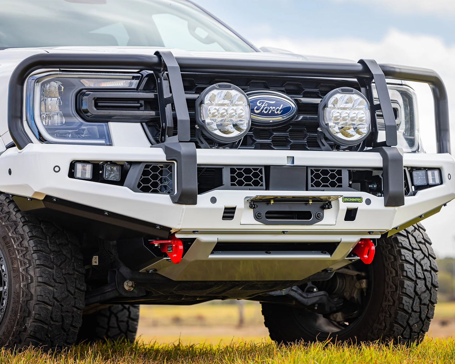 APEX BULL BAR - NEXT GEN EVEREST (22+)