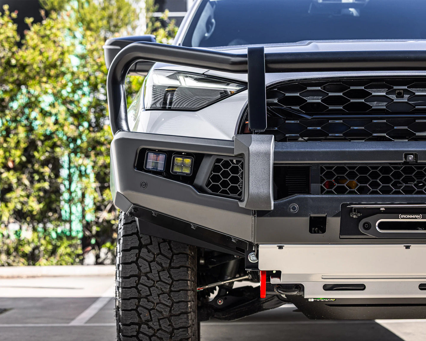 APEX BULL BAR - ISUZU MUX (25+)