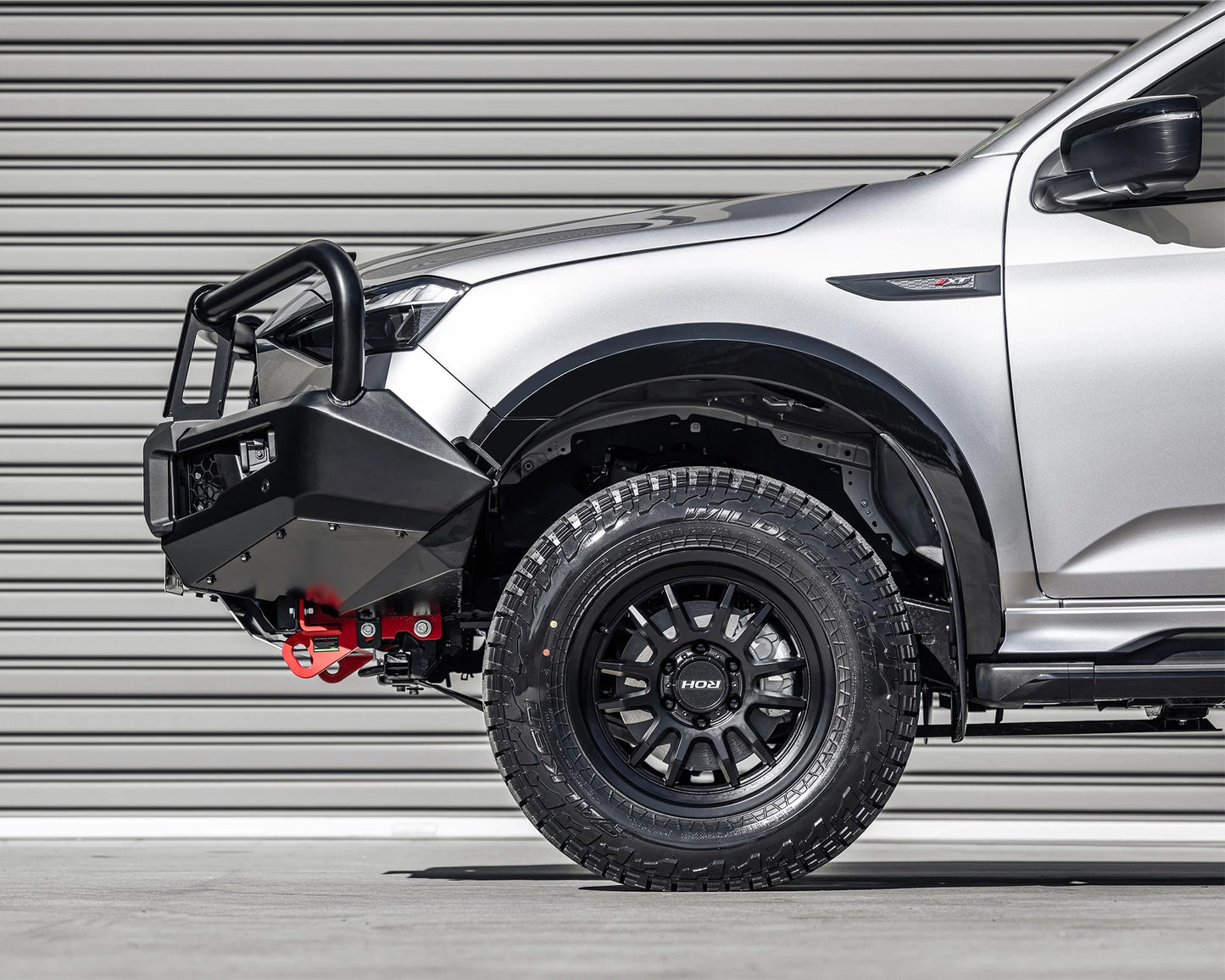 APEX BULL BAR - ISUZU MUX (25+)