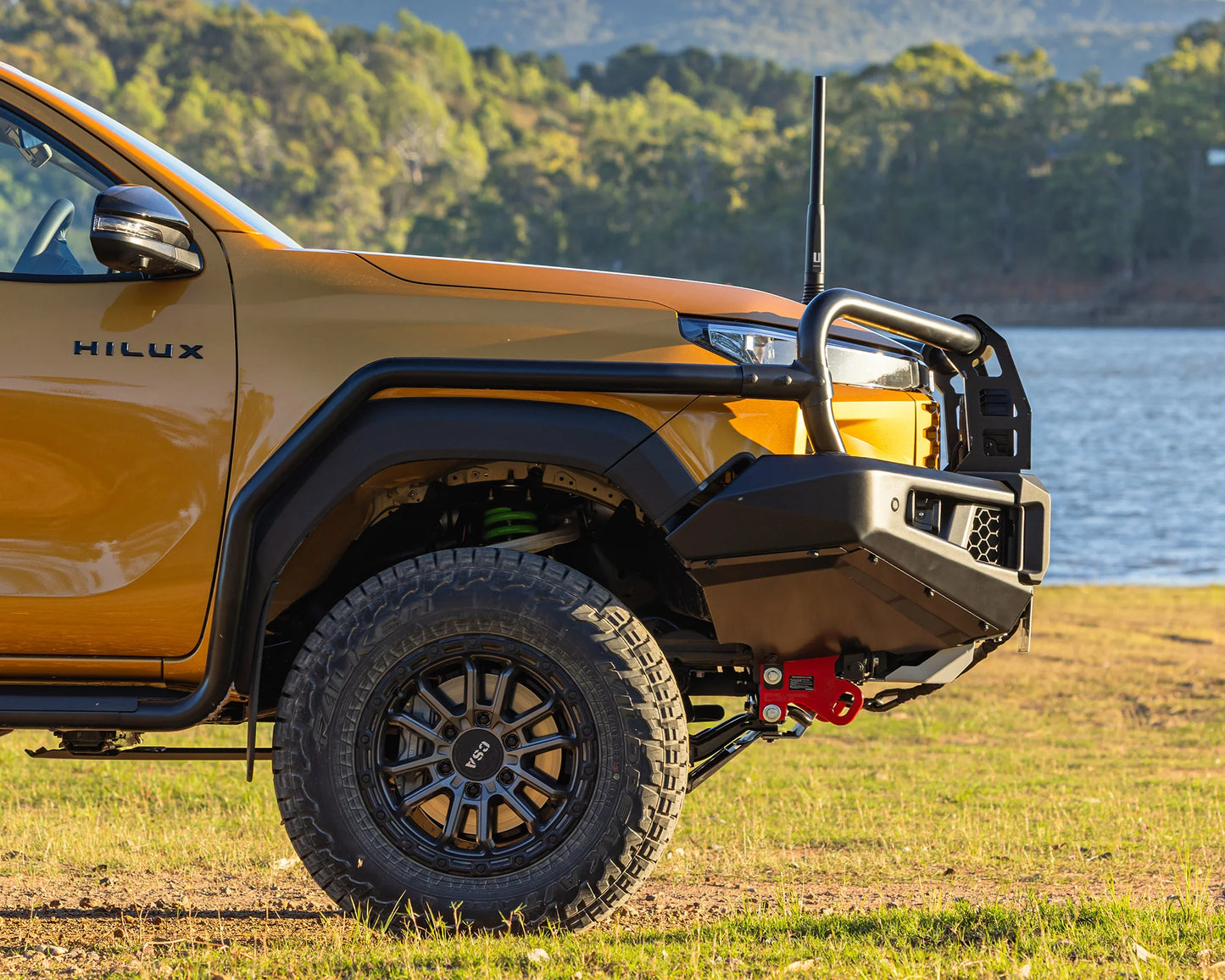 APEX BULL BAR - N90 HILUX (26+)