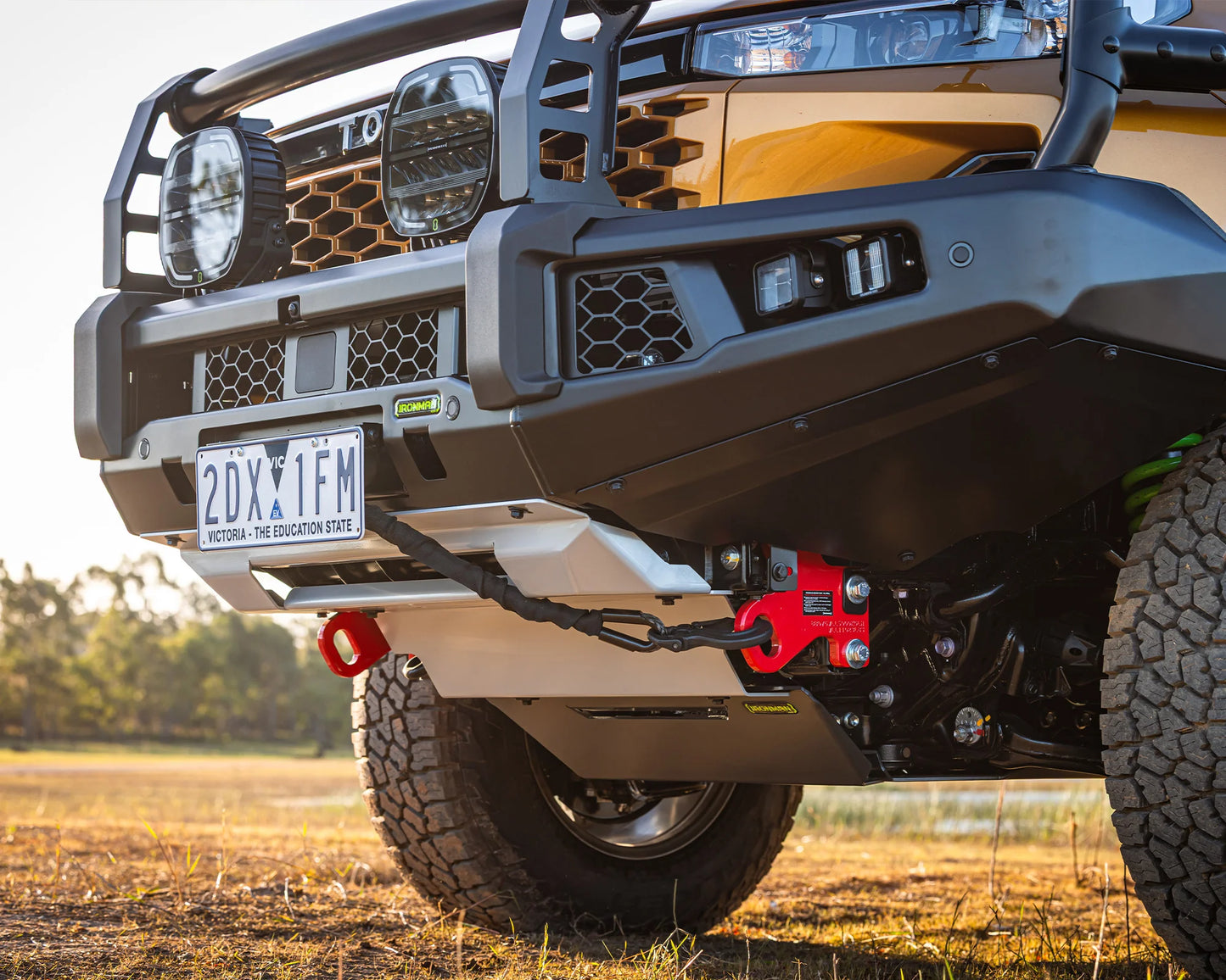 APEX BULL BAR - N90 HILUX (26+)