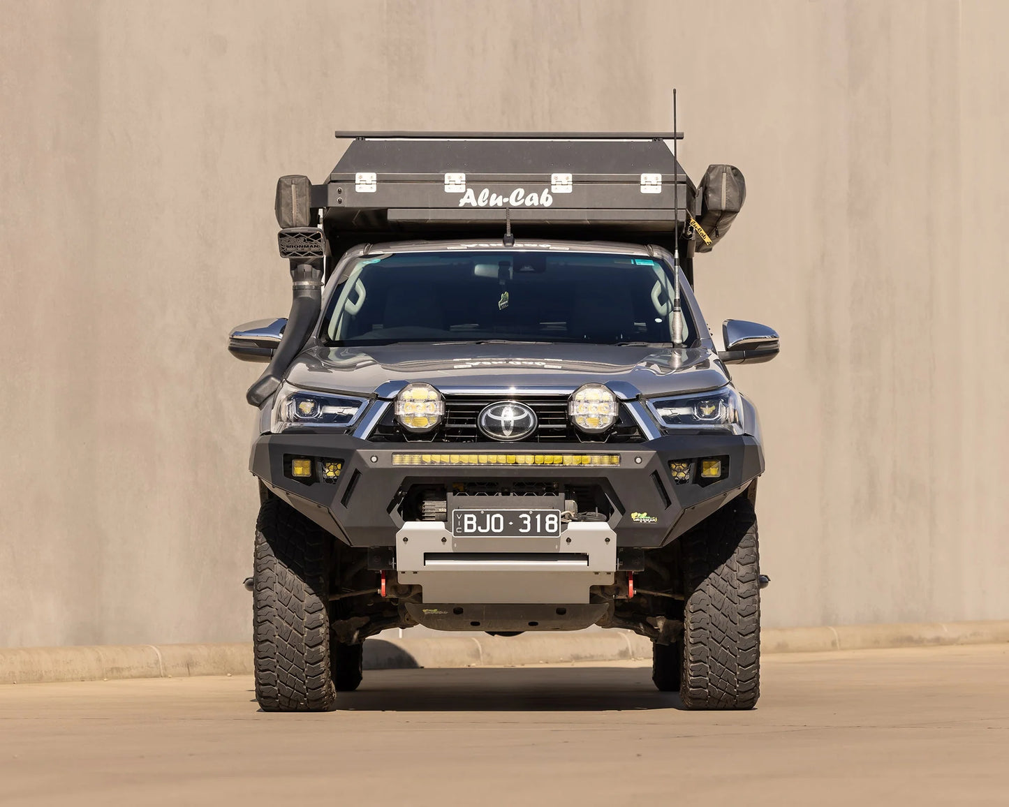 RAID BULL BAR - N80 HILUX (20-25)