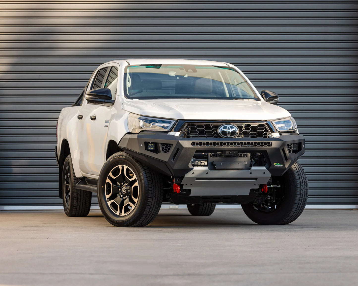 RAID BULL BAR - N80 HILUX (20-25)