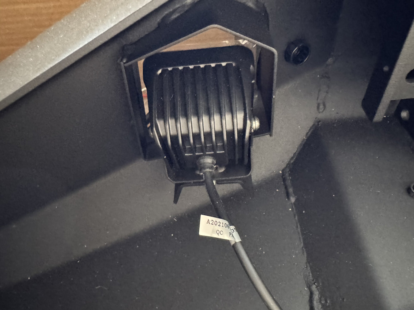 CLEARANCE ITEM - RAID BULL BAR WITH CUBE LIGHTS - JEEP JL (BBR077)