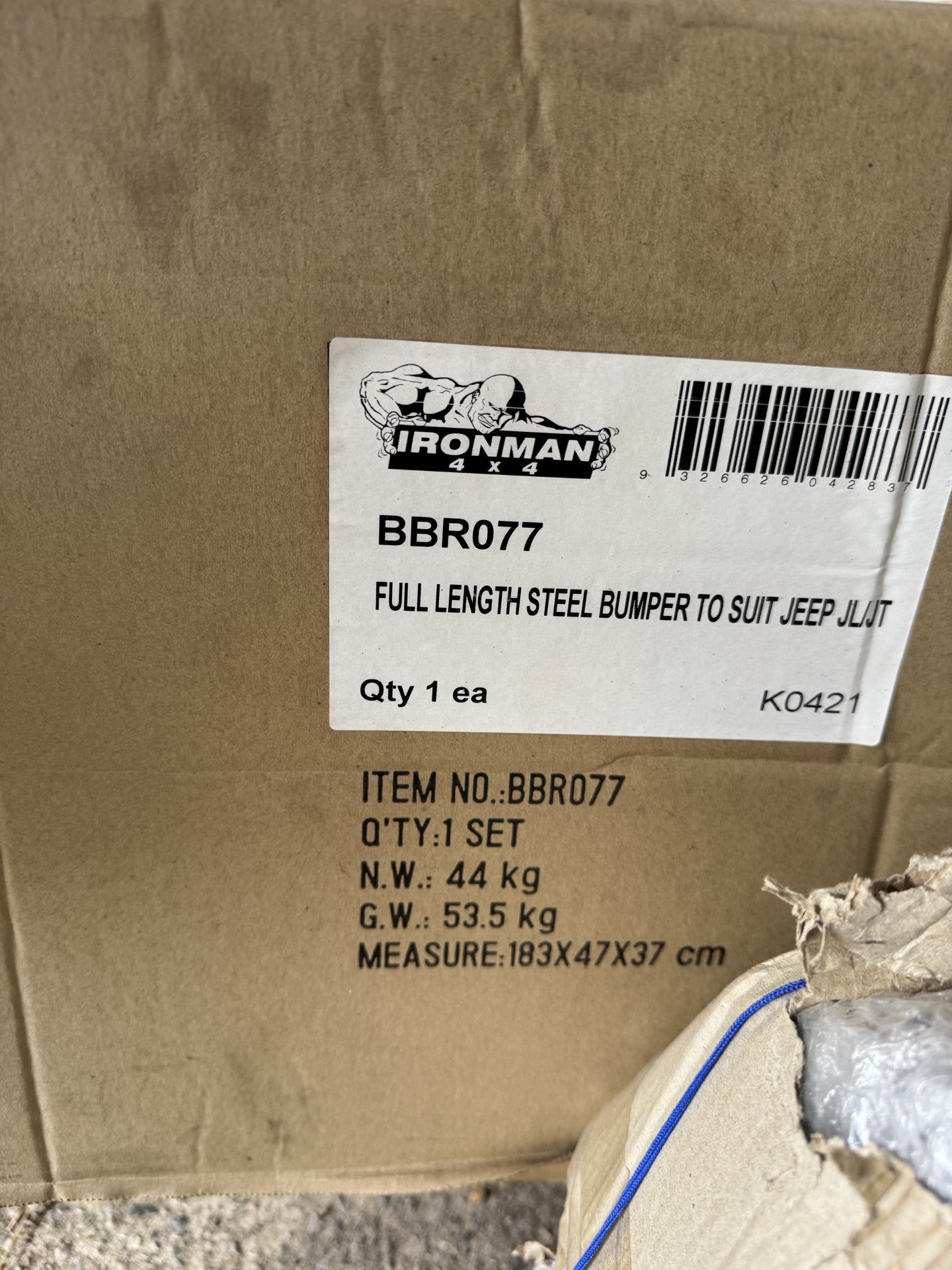 CLEARANCE ITEM - RAID BULL BAR WITH CUBE LIGHTS - JEEP JL (BBR077)