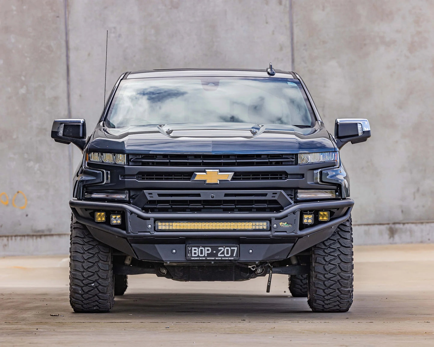 RAID-X BULL BAR - SILVERADO 1500 (19-23)