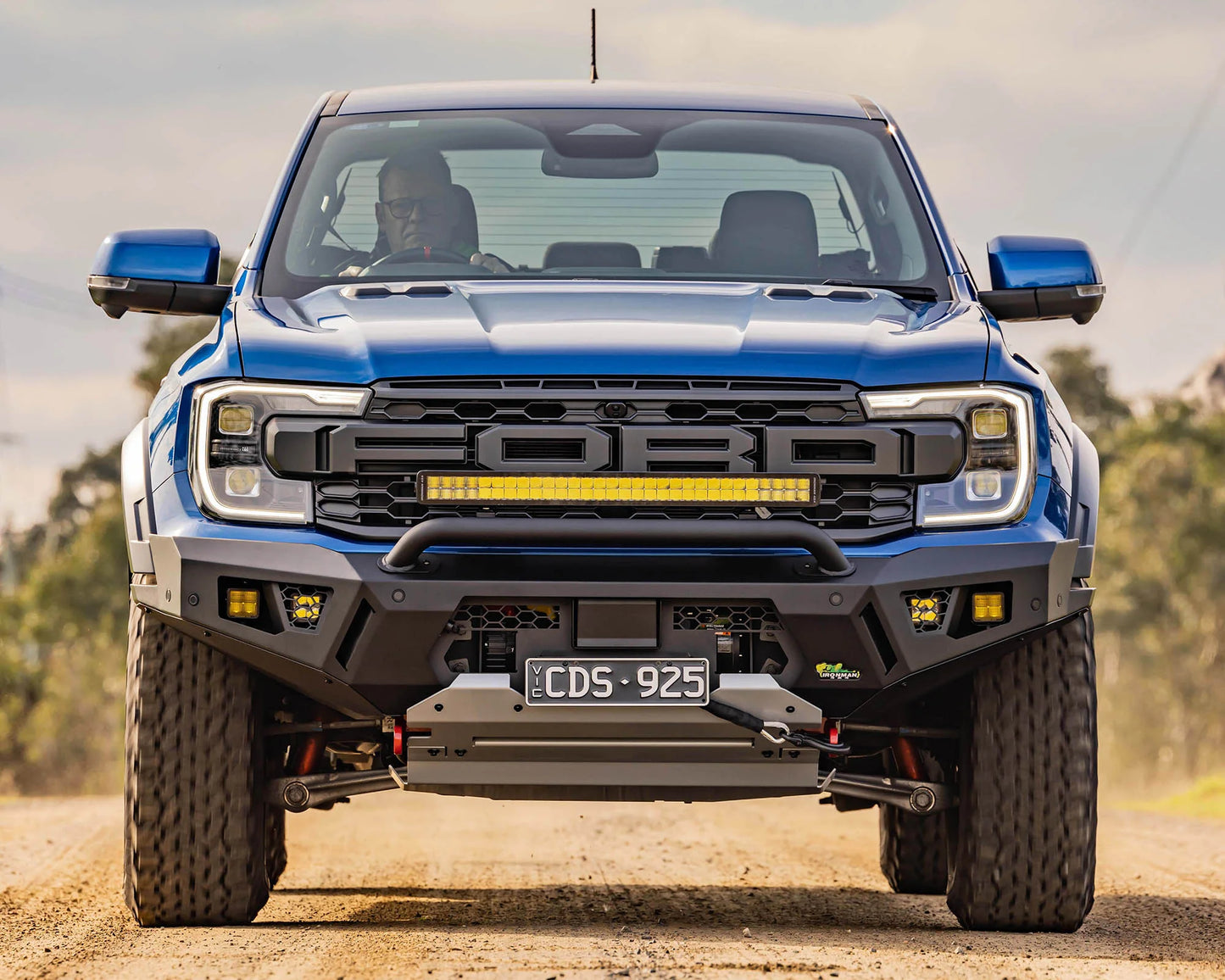 RAID BULL BAR - NEXT GEN RAPTOR (22+)