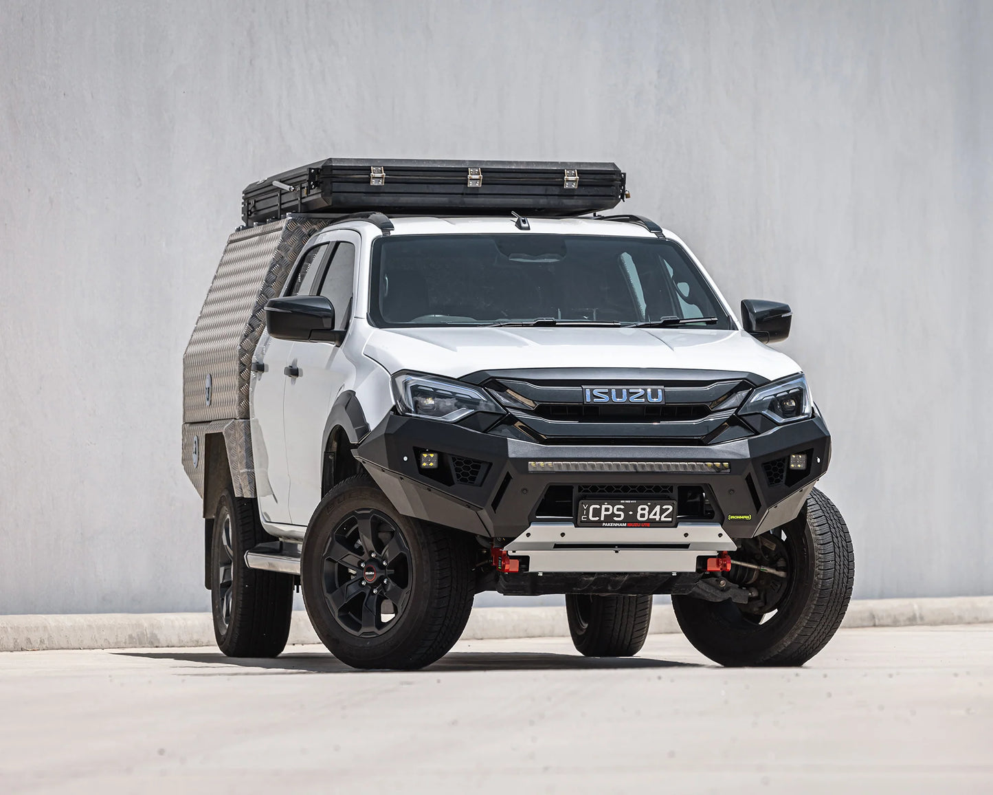 RAID BULL BAR - ISUZU DMAX (24+)