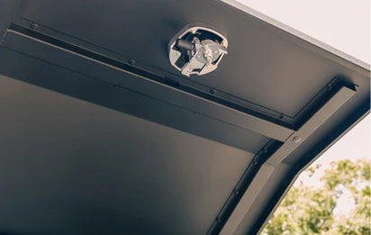 Central Locking on Canopy Doors