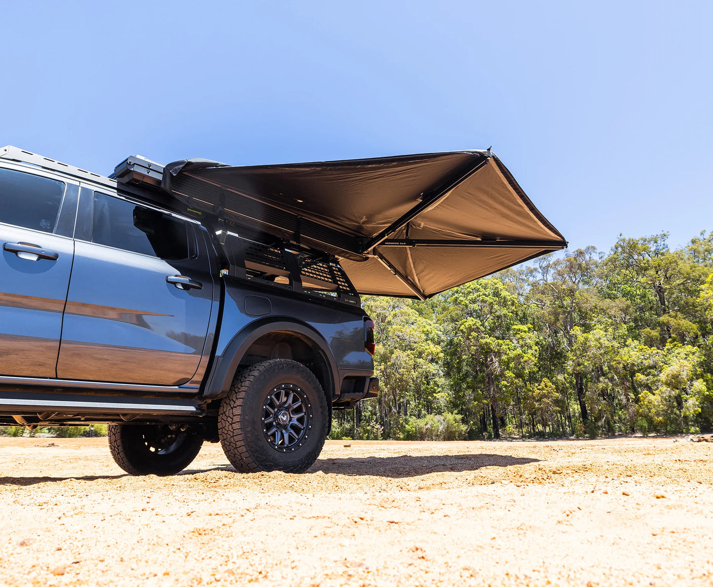 Deltawing 270° Awning (RHS Unsupported)