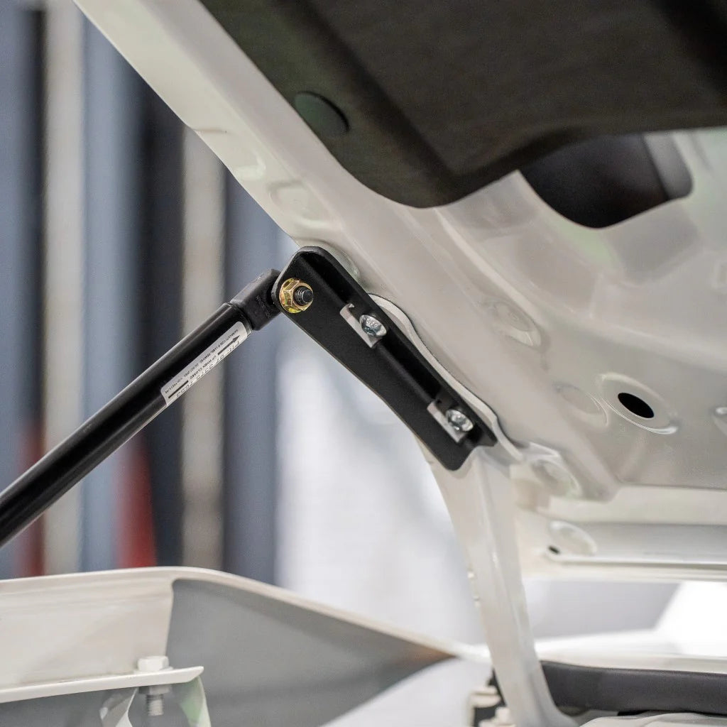 Bonnet Strut Kit For Facelift LandCruise