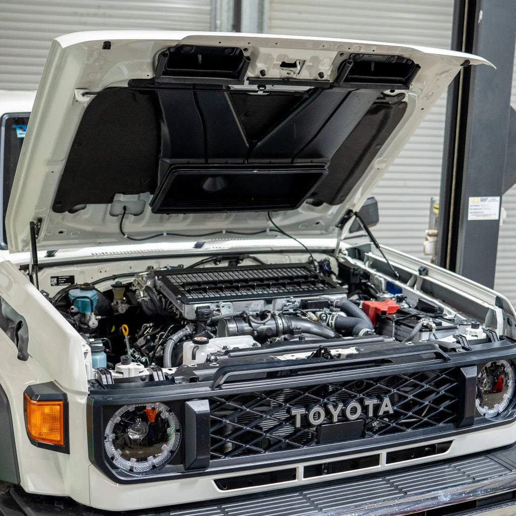 Bonnet Strut Kit For Facelift LandCruise