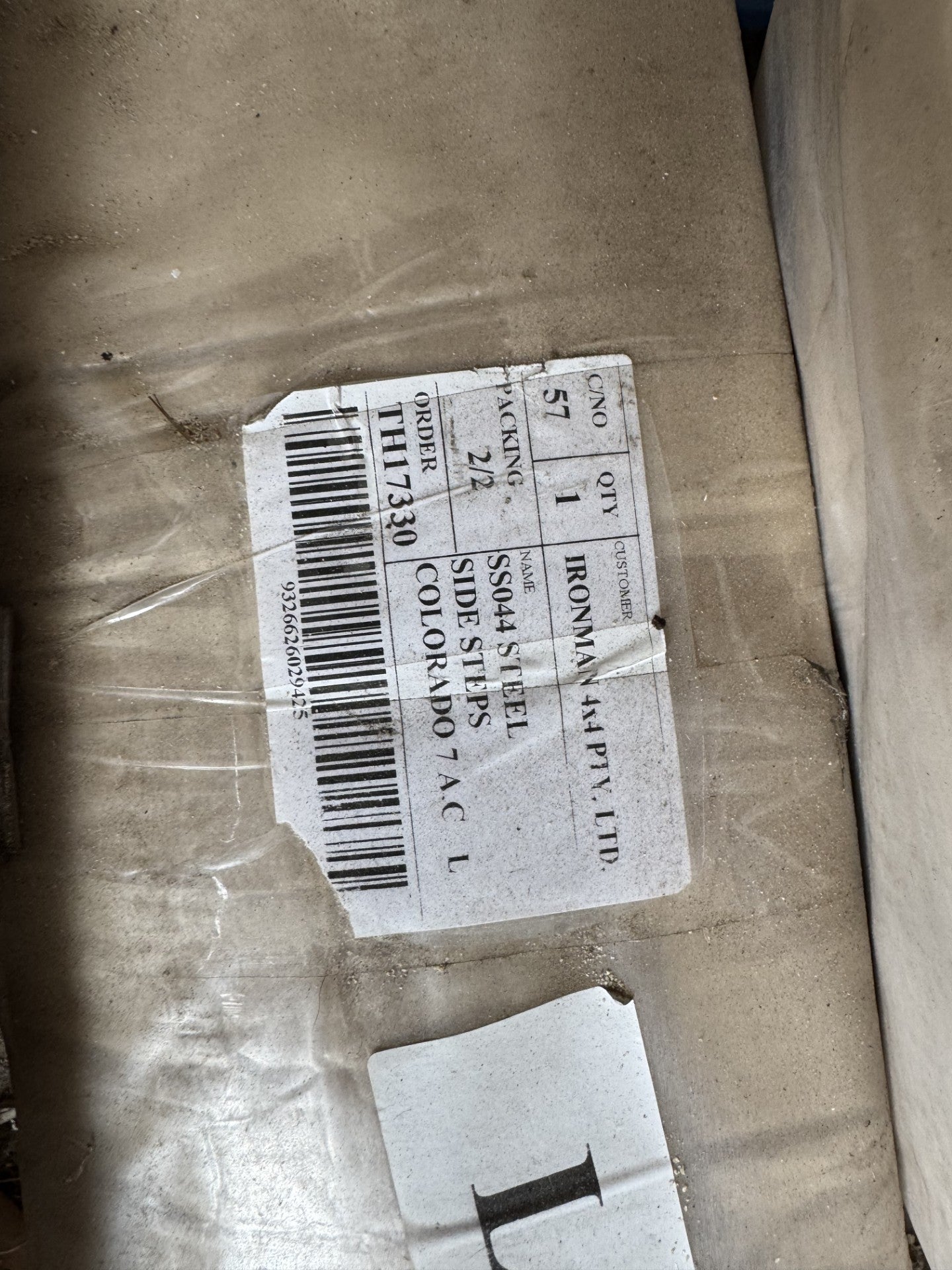 CLEARANCE ITEM - SIDE STEPS COLORADO 7 / MU-X (14-21) - NEW CONDITION