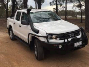 CLEARANCE ITEM - SIDE STEPS & RAILS VW AMAROK (10-22) - NEW CONDITION