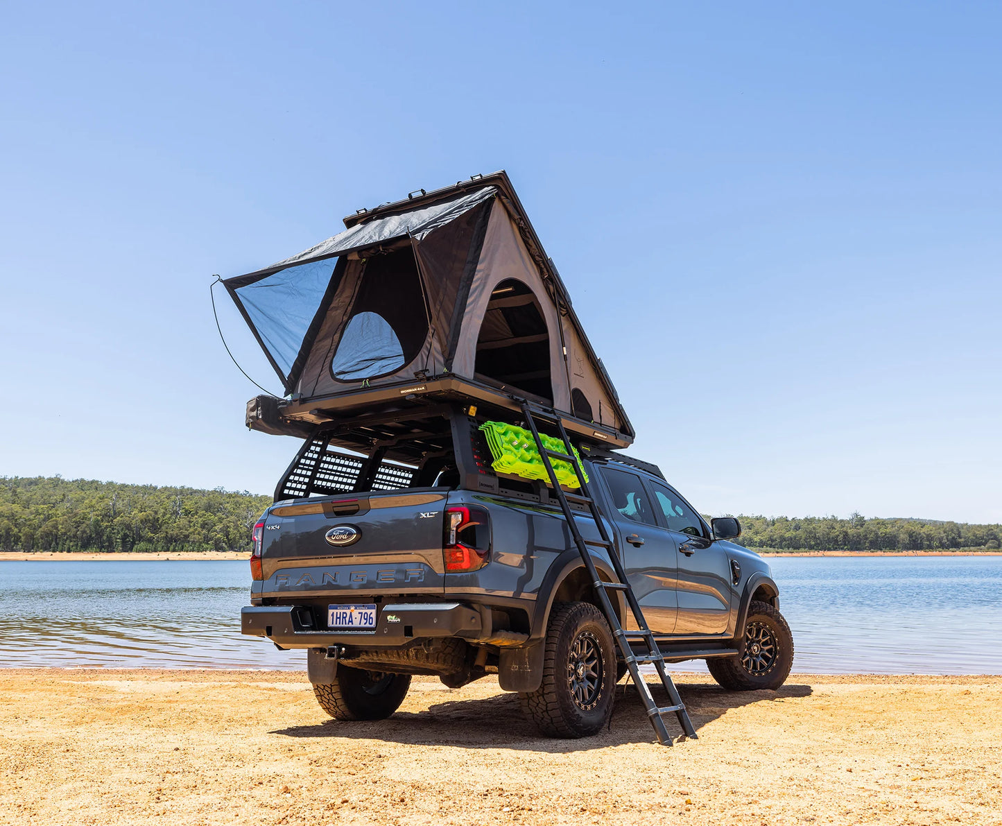 Orion 1400 - Hardshell Roof Top Tent